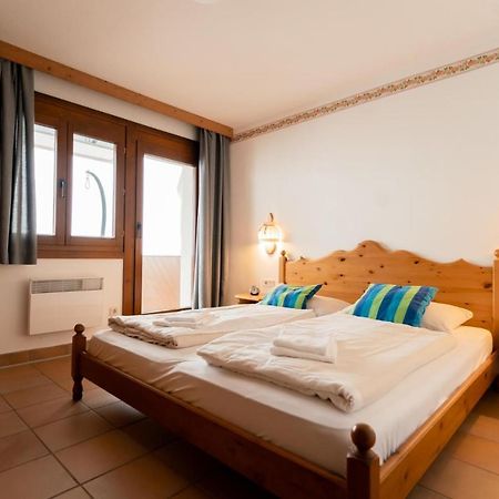 Apartment Weitblick - Almresort Gerlitzen Treffen Bagian luar foto